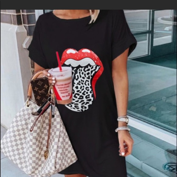 Tops - Leopard lips relaxed fit T-shirt dress